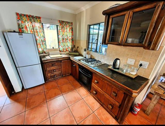 2 BEDROOM TOWNHOUSE FOR SALE IN HESTEAPARK